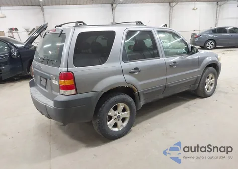 2007 Ford Escape Xlt from USA, damaged, VIN 1FMYU93147KA29253